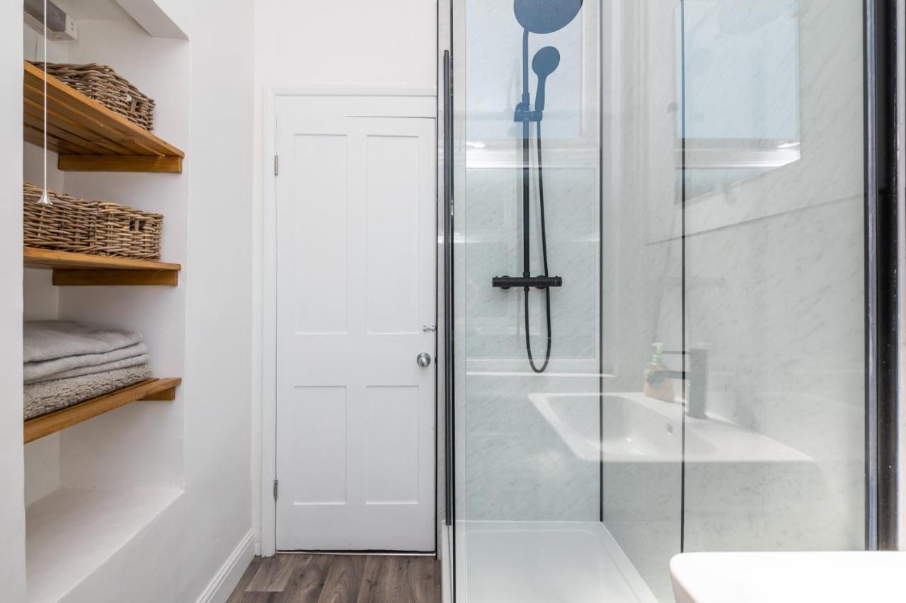 Stylish, Centrally Located Terrace - Pass The Key York Exterior photo